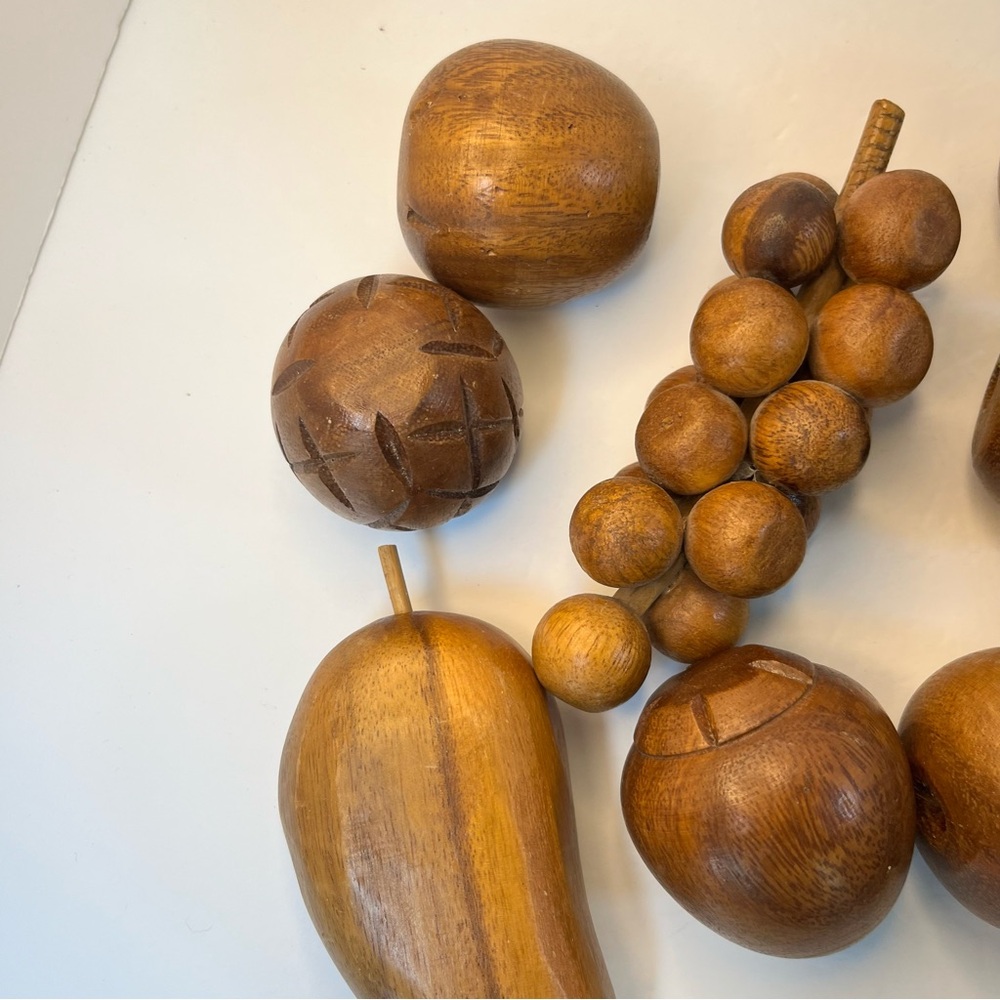 Vintage Mid Century MCM 11 pc Hand Carved Wooden Monkey Pod Leaf Bowl with Fruit - Picture 7 of 13